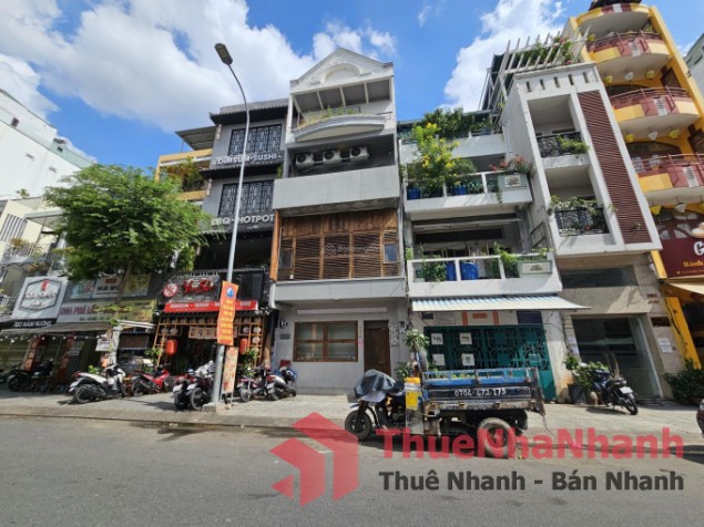 Cho thuê mặt tiền đường Cô Bắc, Quận 1.