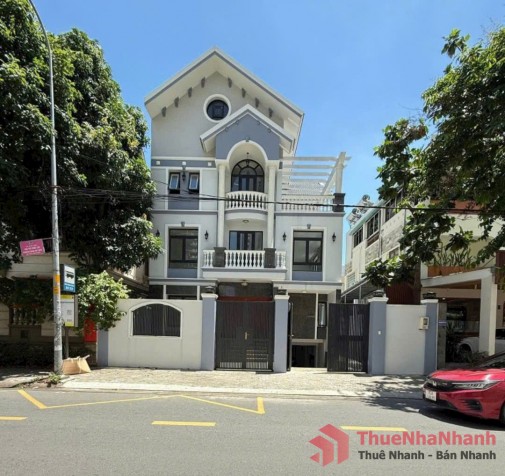 Cho biệt thự Quận 2 mặt tiền Thương Mại Cạnh Trung tâm mua sắm Estella Place ngang 12m 3L thang máy