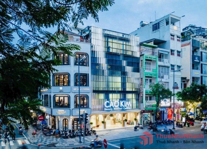 Cho Thuê Toà Nhà 221-223-225 Lý Tự Trọng, Phường Bến Thành, Quận 1