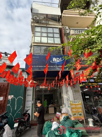 Em có khách muốn cho thuê nhà nguyên căn mặt đường Trần Khát Chân để kinh doanh buôn bán