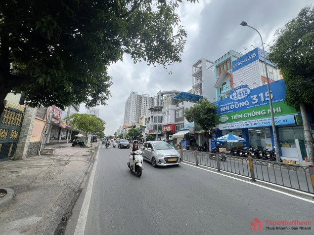 Cho thuê nhà 234 Hòa Bình, P.Hiệp Tân, Q.Tân Phú gần phòng khám 315