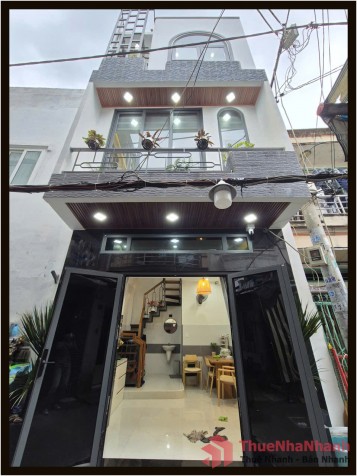 Nhà phố xinh rẻ 3.6 x 6m 1 trệt 2 lầu Nguyễn Tri Phương Q10 TP.HCM