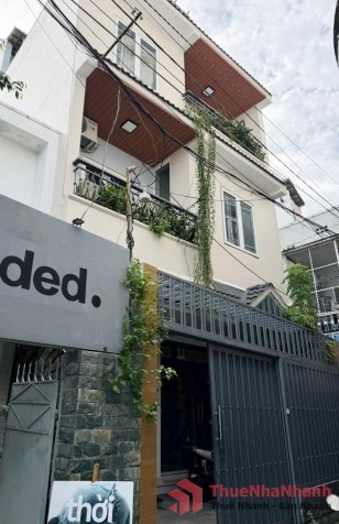 Deal rẻ cuối năm biệt thự đẳng cấp 6.4 x 18m 1 trệt 3 lầu trung tâm Q1 TP.HCM