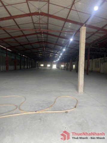 Cho thuê kho xưởng 2.300m² có PCCC và trạm điện 3 pha, trong khu công nghiệp Trà Nóc