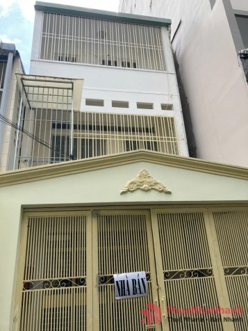 Nhà rẻ vị trí đẹp 4.75 x 26m 1 trệt 2 lầu Phó Đức Chính Bình Thạnh TP.HCM
