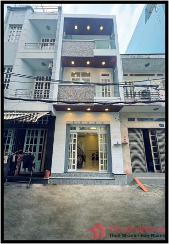 Top nhà phố vị trí đẹp 4.4 x 9.5m Mai Xuân Thưởng Quận 6 TP.HCM