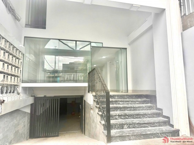 CHÍNH CHỦ CHO THUÊ MẶT TIỀN 846 HUỲNH TẤN PHÁT, Q7